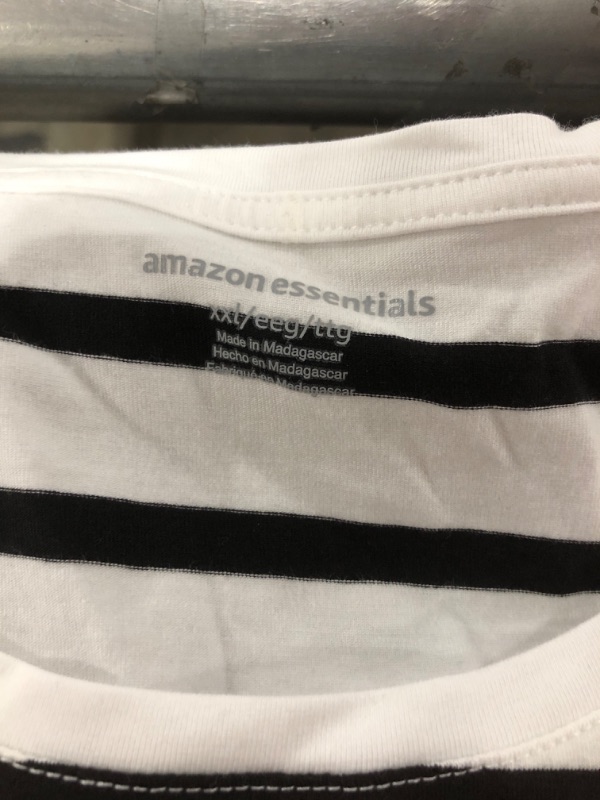 Photo 3 of AMAZON ESSENTIALS WOMEN'S TSHIRT, BLACK & WHITE STRIPED, SIZE XXL. PRIOR USE.