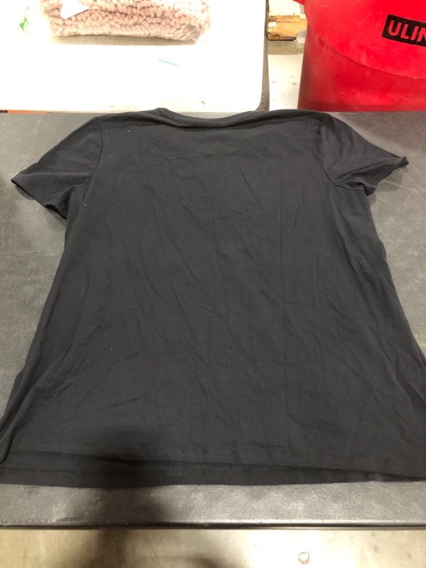 Photo 3 of AMAZON ESSENTIALS WOMEN'S T-SHIRT, BLACK, SIZE XXL. PRIOR USE.