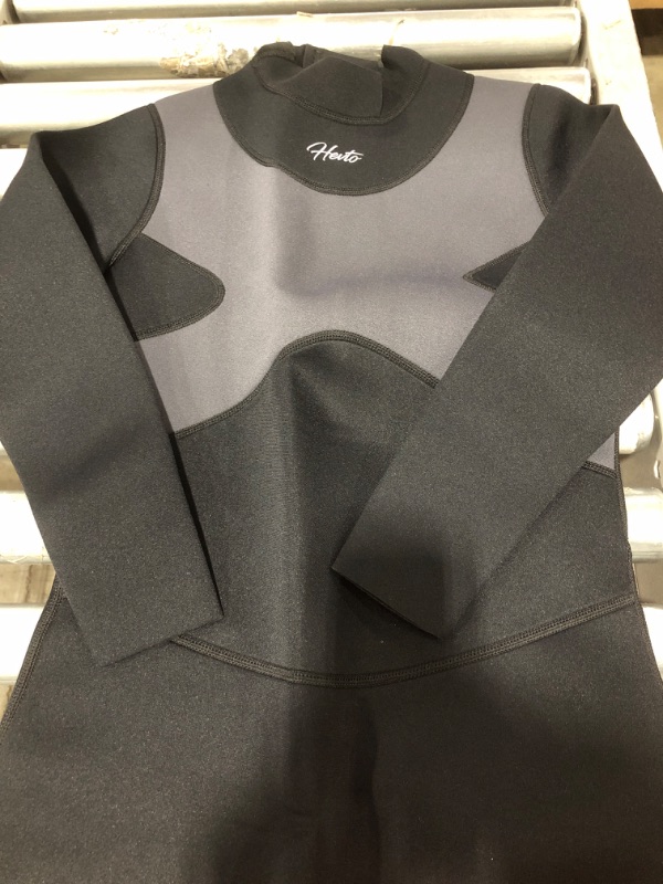 Photo 1 of HEVTO WETSUIT YOUTH SIZE 16 GREY/BLACK. NEW INPACKAGE.