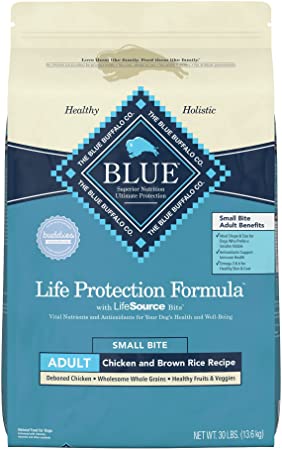 Photo 1 of Blue Buffalo Life Protection Formula Natural Adult Small Bite Dry Dog Food, Chicken and Brown Rice 30-lb
BB 05/2022.