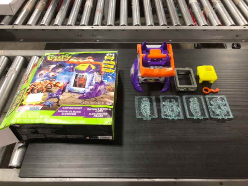 Photo 1 of Creepy Crawlers Alien Bug Maker Kit with 24 Bug Mites! Melt, Create, Creep!
OPEN BOX. PRIOR USE.