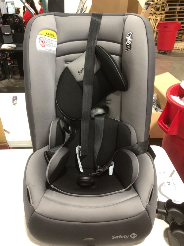 Photo 2 of Safety 1st Jive 2-in-1 Convertible Car Seat,Rear-facing 5-40 pounds and Forward-facing 22-65 pounds, Night Horizon
OPEN BOX.