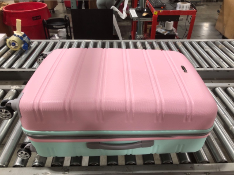 Photo 3 of Rockland Melbourne Hardside Exandable Spinner Wheel Luggage, Mint, 2-Piece Set (20/28)
