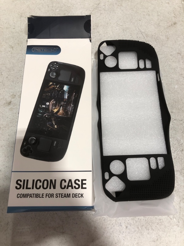 Photo 2 of PGTECH SILICONE CASE FOR STEAN DECK