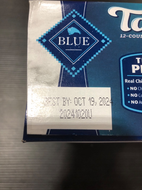 Photo 5 of Blue Buffalo Tastefuls Natural Flaked Wet Cat Food Variety Pack, Tuna, Chicken, Fish & Shrimp Entrées in Gravy 3-oz Cans (12 Count - 4 of Each Flavor)
BB 10/2024.