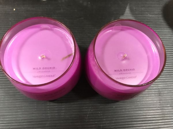 Photo 2 of [2 Pack] 10oz 1-Wick Studio Collection Glass Candle Wild Orchid - Yankee Candle

