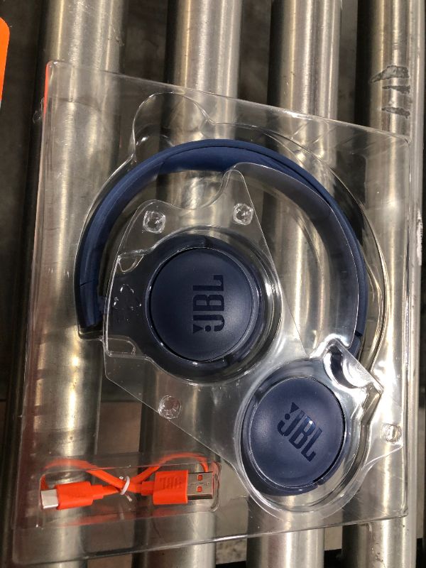 Photo 2 of JBL Tune Wireless On-Ear Headphones 510BT

