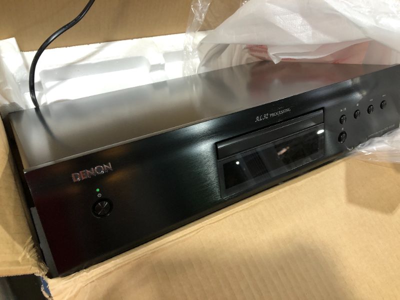Photo 2 of Denon DCD-600NE CD Player
