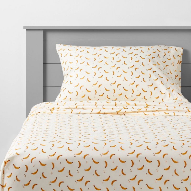 Photo 1 of Bananas Microfiber Sheet Set - Pillowfort™
FULL