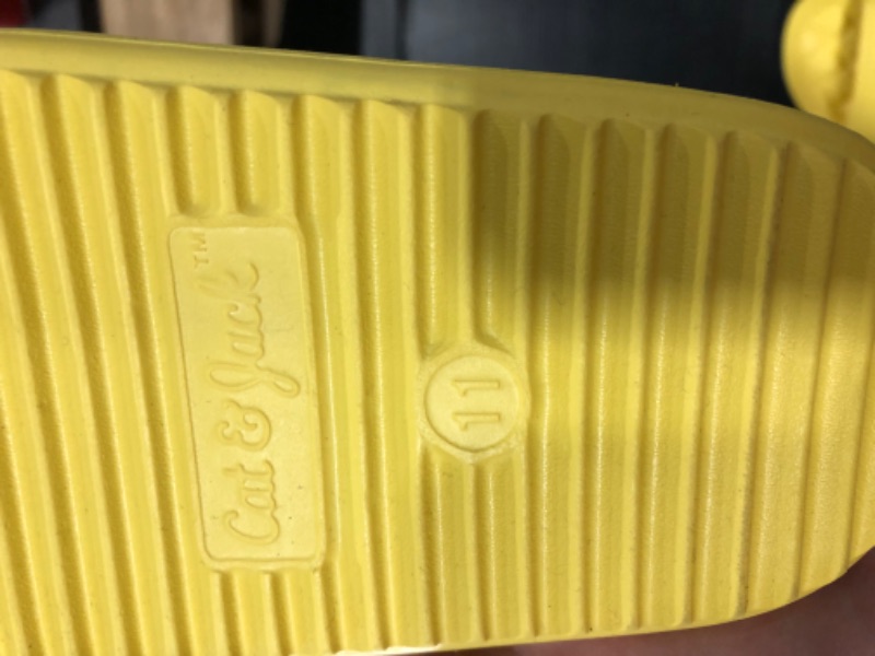 Photo 1 of Cat & Jack Yellow Foam Shoes 11