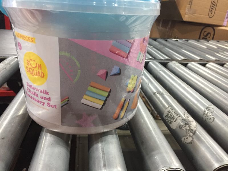 Photo 1 of Chalk Bucket Set 40pc - Sun Squad