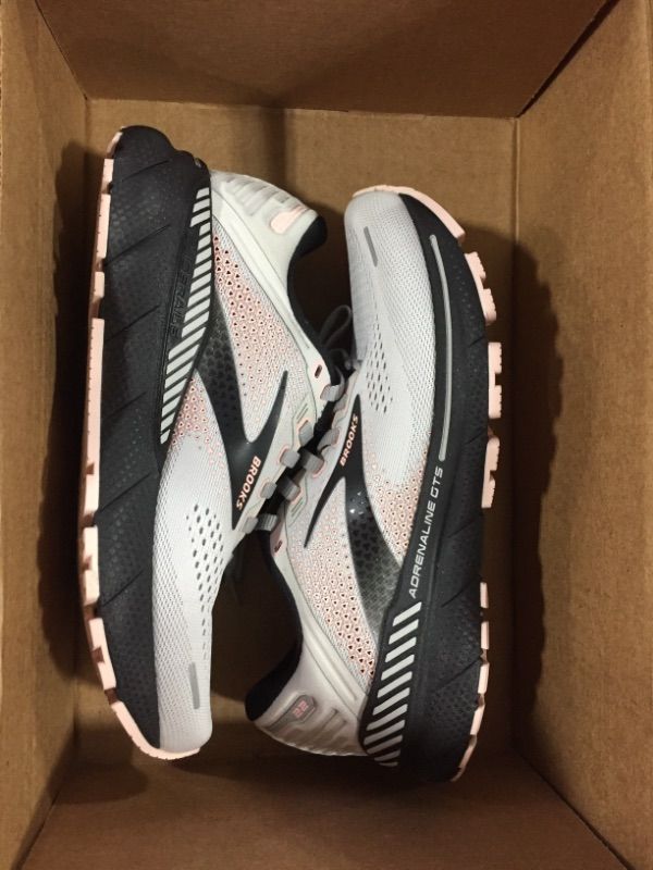 Photo 2 of Brooks Womens Adrenaline GTS 22
6