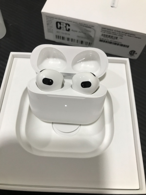 Photo 1 of Apple AirPods True Wireless Bluetooth Headphones (3rd Generation)

