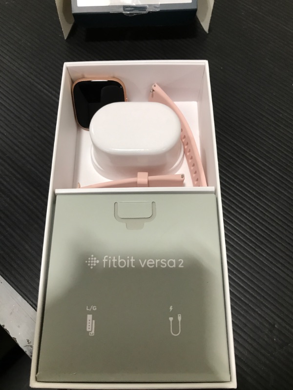 Photo 2 of Fitbit Versa 2 Smartwatch

