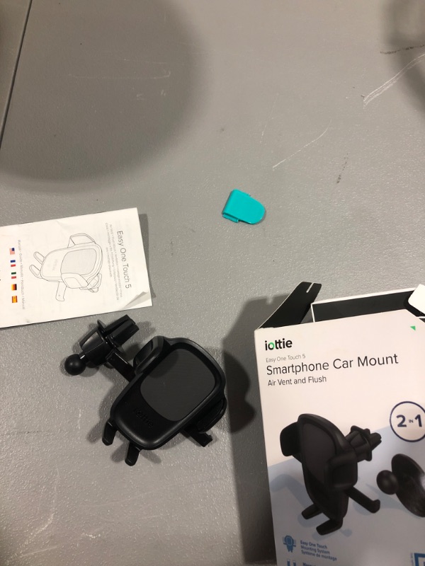 Photo 2 of iOttie Easy One Touch 5 Car Air Vent Smartphone Mount