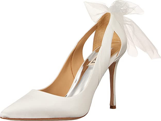 Photo 1 of Badgley Mischka Women's Kinsley Pump 7 1/2
