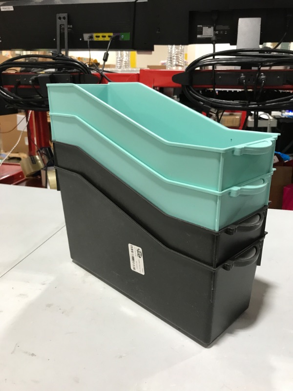 Photo 1 of Storage bins, 14"L, 4pk