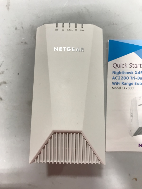 Photo 3 of NETGEAR Nighthawk Mesh X4S Wall-Plug Tri-Band WiFi Mesh Extender