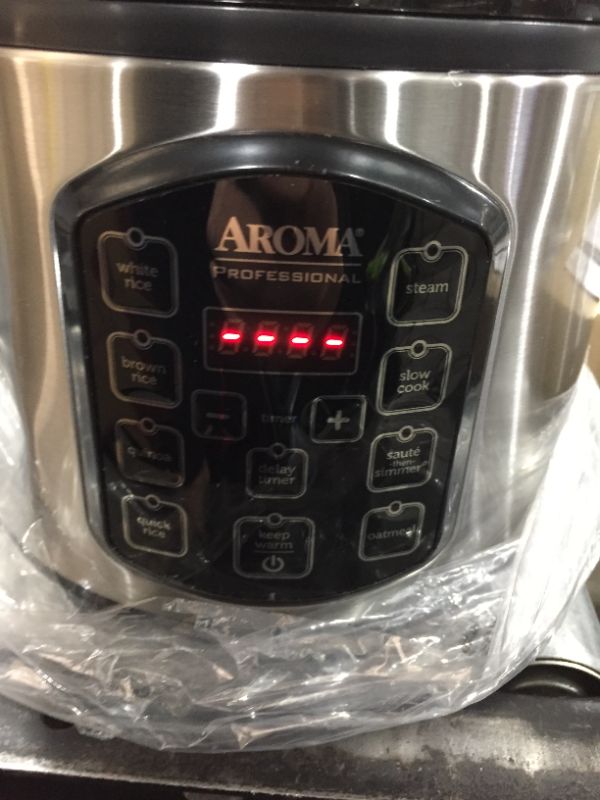 Photo 2 of Aroma ARC-954SBD 8-Cup Digital Rice Cooker, Silver
