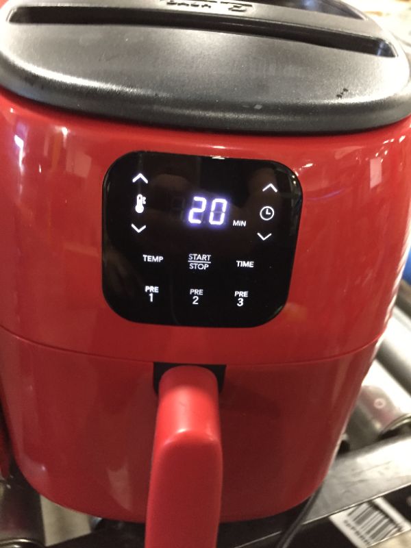 Photo 1 of TASTI-CRISP DIGITAL AIR FRYER