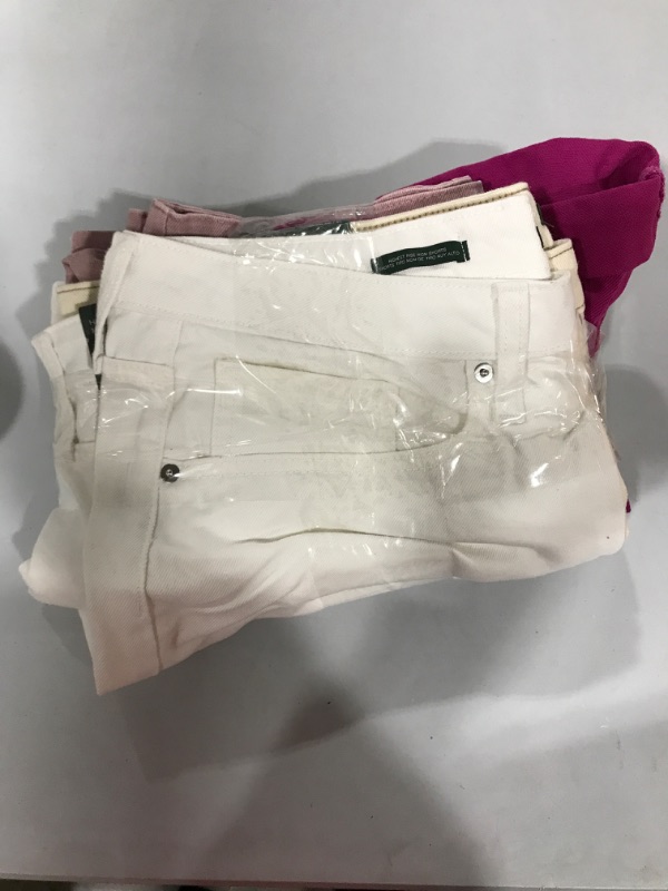 Photo 2 of BOX LOT - Women's shorts, Various sizes