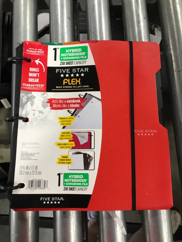 Photo 1 of Five Star 300 Sheet 1" Ring Binder Hybrid Notebinder (Colors May Vary)