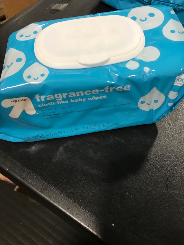 Photo 1 of BABY WIPES FRAGRANCE FREE