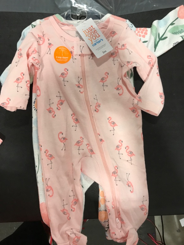 Photo 1 of 2 PAJAMAS  SIZE 3M