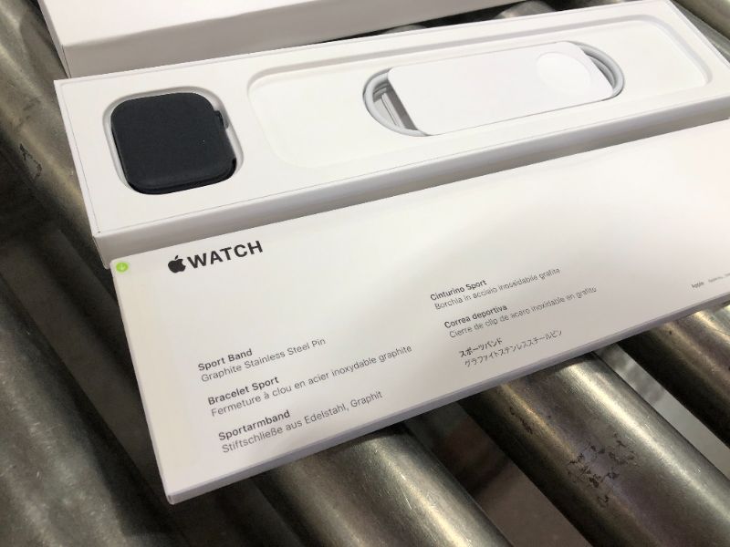 Photo 3 of Apple Watch Series 7 (GPS) 41mm Midnight Aluminum Case with Midnight Sport Band - Midnight
