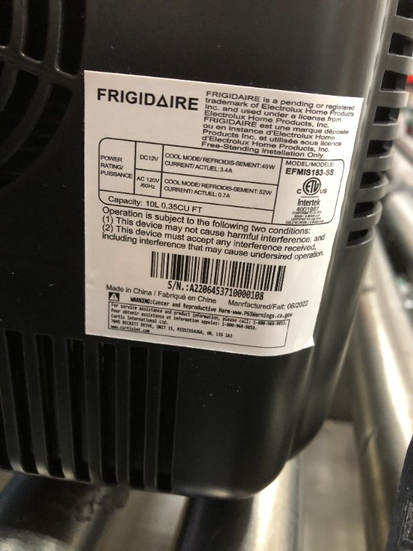 Photo 5 of Frigidaire Retro 10L, 15-Can Mini Cooler, EFMIS183, Stainless Steel
