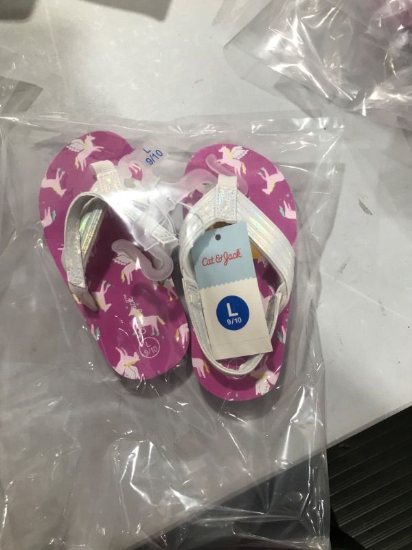 Photo 1 of Toddler Shawn Unicorn Print Slip-on Flip Flop Sandals - Cat & Jack Pink 
L