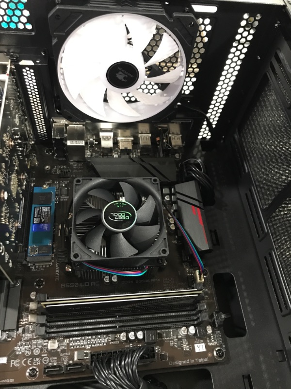 Photo 1 of IBUYPOWER SlateMR 250a Gaming Desktop PC - AMD Ryzen 3 3100 Quad-Core
