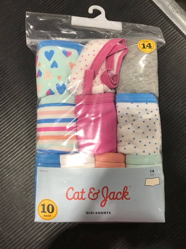 Photo 2 of [Size 14] Girls' 10pk Cotton Girlshort - Cat & Jack™
