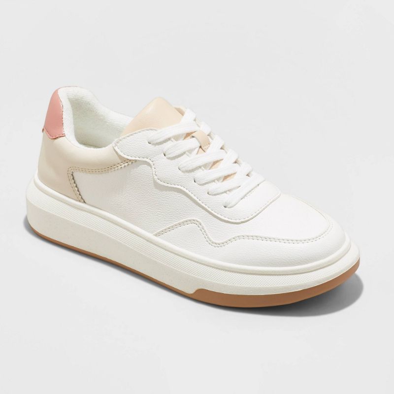 Photo 1 of [Size 7] Women's Flora Sneakers - Universal Thread™
