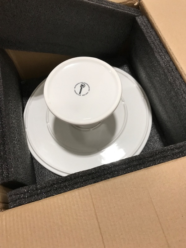 Photo 1 of Kanwone 10-Inch Porcelain Round Cake Stand