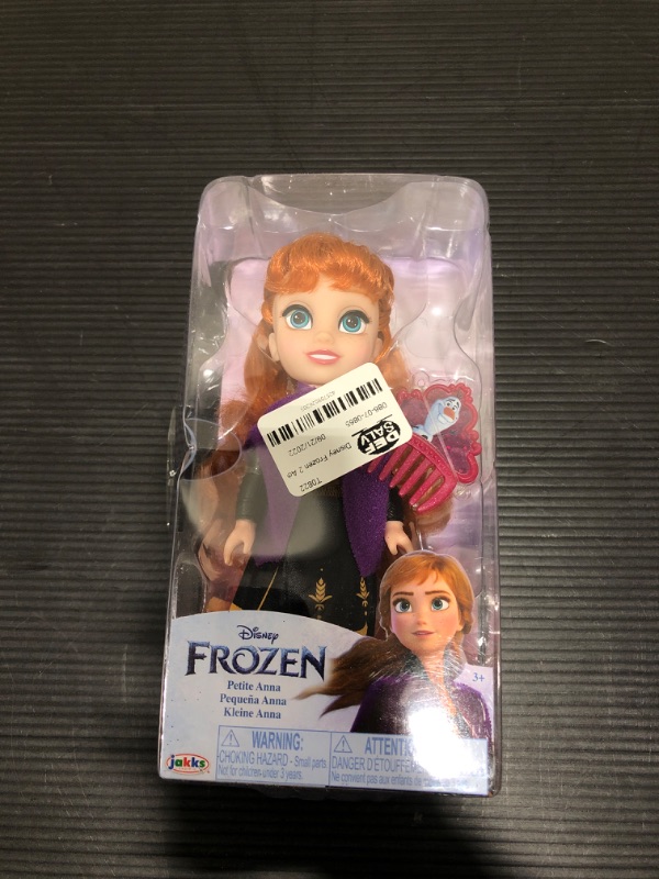 Photo 2 of Disney Frozen 2 Petite 6 Adventure Anna Doll with Comb
