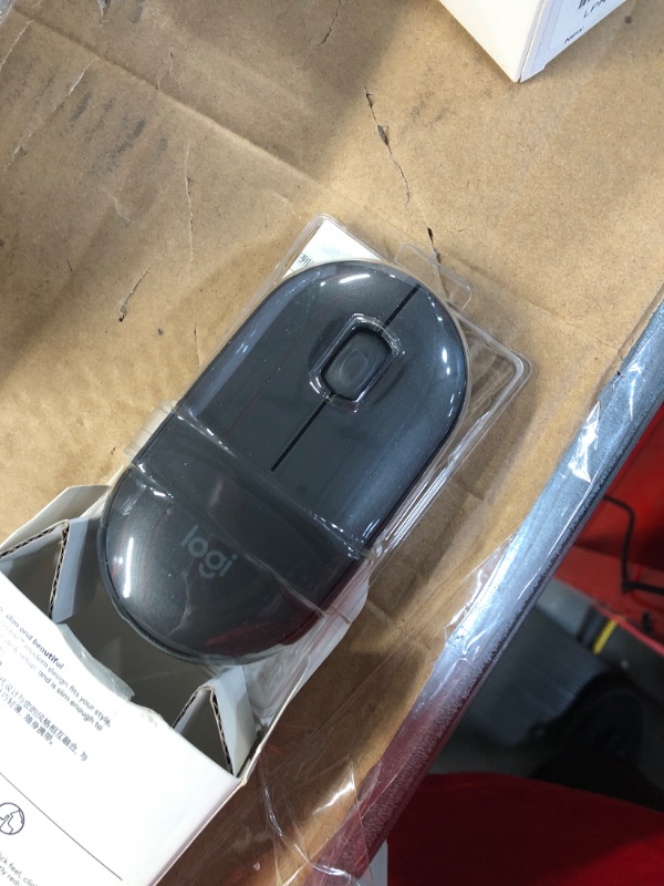 Photo 1 of Logitech Pebble Wireless Mouse with Bluetooth