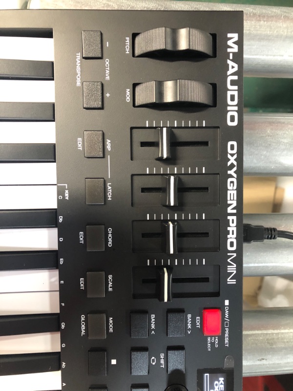 Photo 3 of M-Audio Oxygen Pro Mini – 32 Key USB MIDI Keyboard