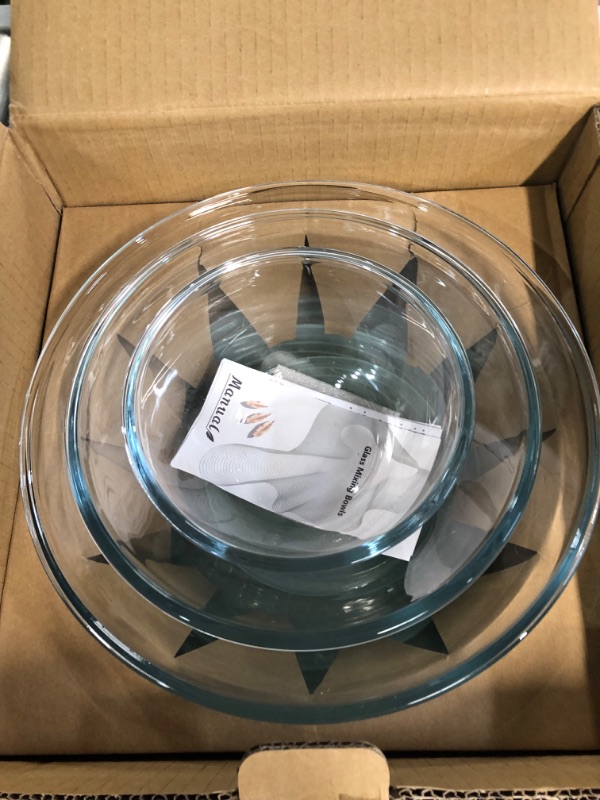 Photo 3 of *IN GOOD CONDITION*Glass Mixing Bowls 3 Pack