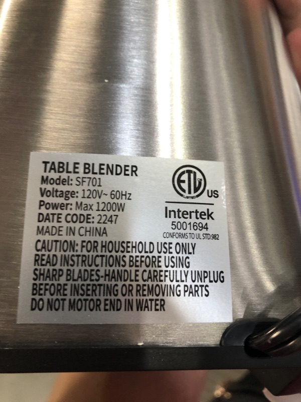 Photo 3 of ***NON FUNCTIONAL - PARTS ONLY - SHARDOR 1200W Countertop Blender and Personal Blender Combo Sliver
