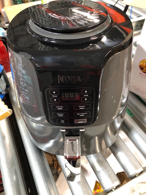 Photo 2 of Ninja AF101 Air Fryer that Crisps, 