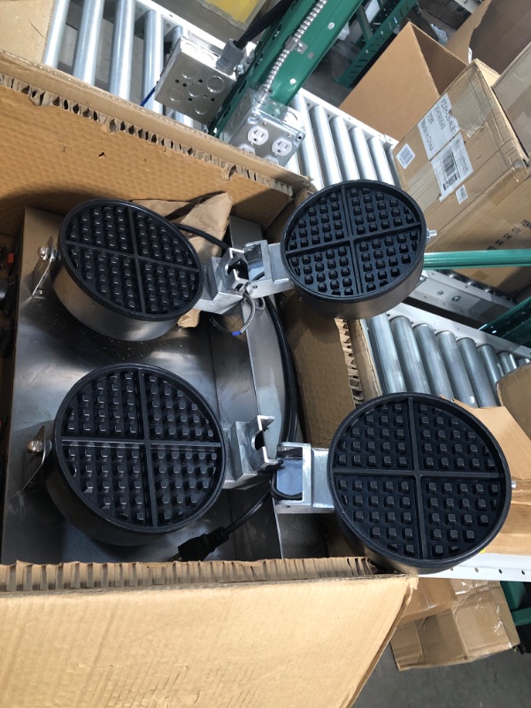 Photo 1 of *PARTS ONLY* Carnival King WSM22 Non-Stick Double Waffle Maker