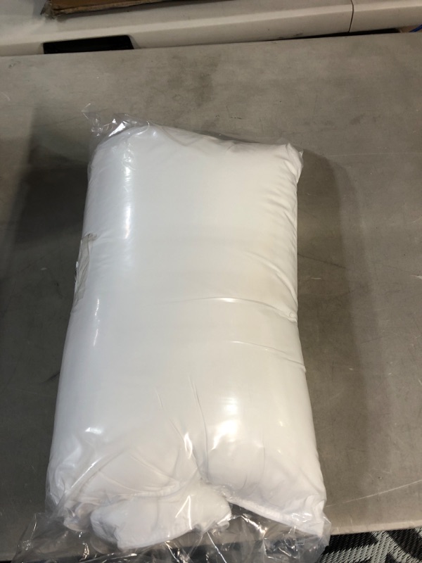 Photo 2 of 
Pillows, Soft Density for Stomach and Back Sleepers - King, 20 x 36 in