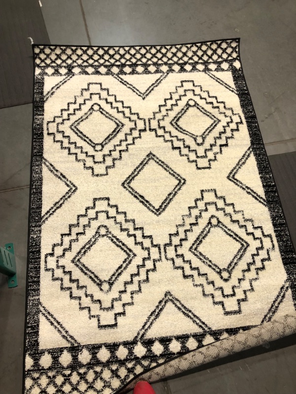 Photo 1 of *SEE NOTES*  Moroccan Beni Souk Indoor Area-Rug 