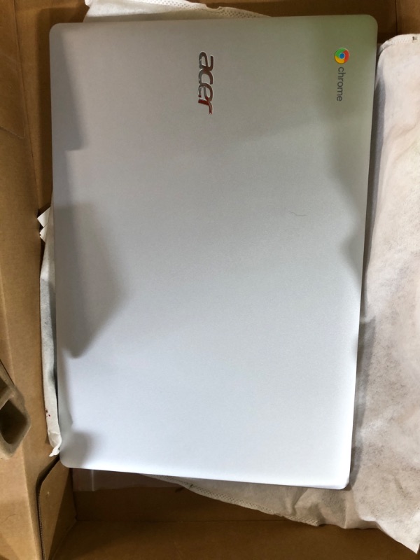 Photo 7 of Acer Chromebook 315 Chromebook Intel Celeron N4000 (1.10 GHz) 4 GB LPDDR4 Memory 32 GB Flash 15.6" Chrome OS