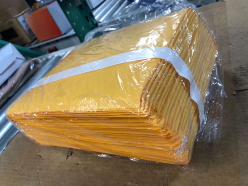 Photo 1 of **USED BUT APPEARS NEW**  GSSUSA Kraft Bubble Mailers 8.5x12 Shipping Bags, Self-Seal Shipping Envelopes, Padded Envelopes, Package Bags, Mailing Bags, Packaging for Small Business, 24 Pack