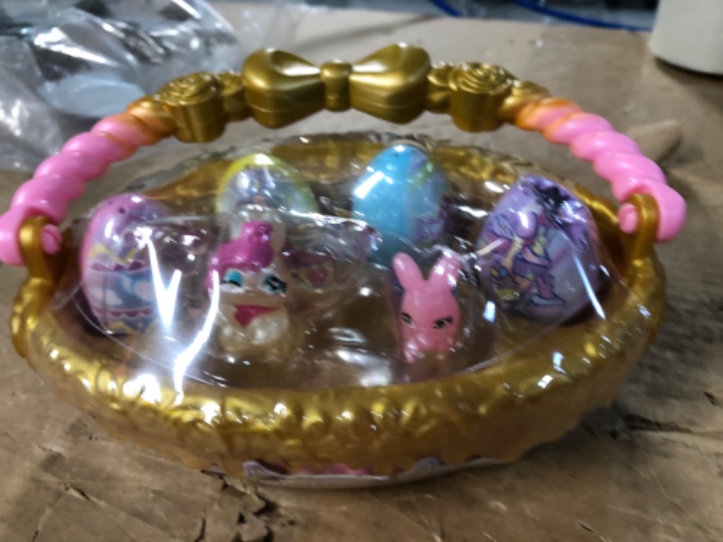 Photo 5 of **NEW** Hatchimals CollEGGtibles, Bunny Family Spring Basket (Gold/Pink) with 6 Characters, Kids Toys for Girls Ages 5 and up (New) Gold