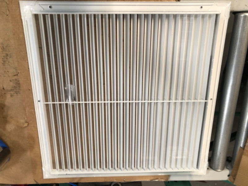 Photo 2 of **NEW** 20" X 20" Aluminum Return Grille - Easy Air Flow - Linear Bar Grilles [Outer Dimensions: 21.5w X 21.5"h] 20 x 20