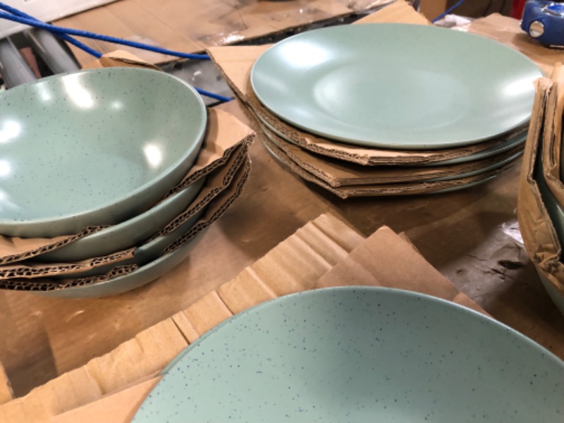 Photo 2 of **USED BUT APPEARS NEW**  vancasso Sabine 16-Piece Dinnerware Set, Stoneware Semi-matte Kitchen Plates and Bowls Sets, Service for 4, with Dinner Plates, Dessert Plates, Pasta Bowls and Cereal Bowls, Microwave Safe, Turquoise