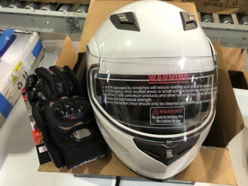 Photo 2 of FreedConn Motorcycle Bluetooth Helmet,Bluetooth Integrated Modular Flip up Full Face Medium White